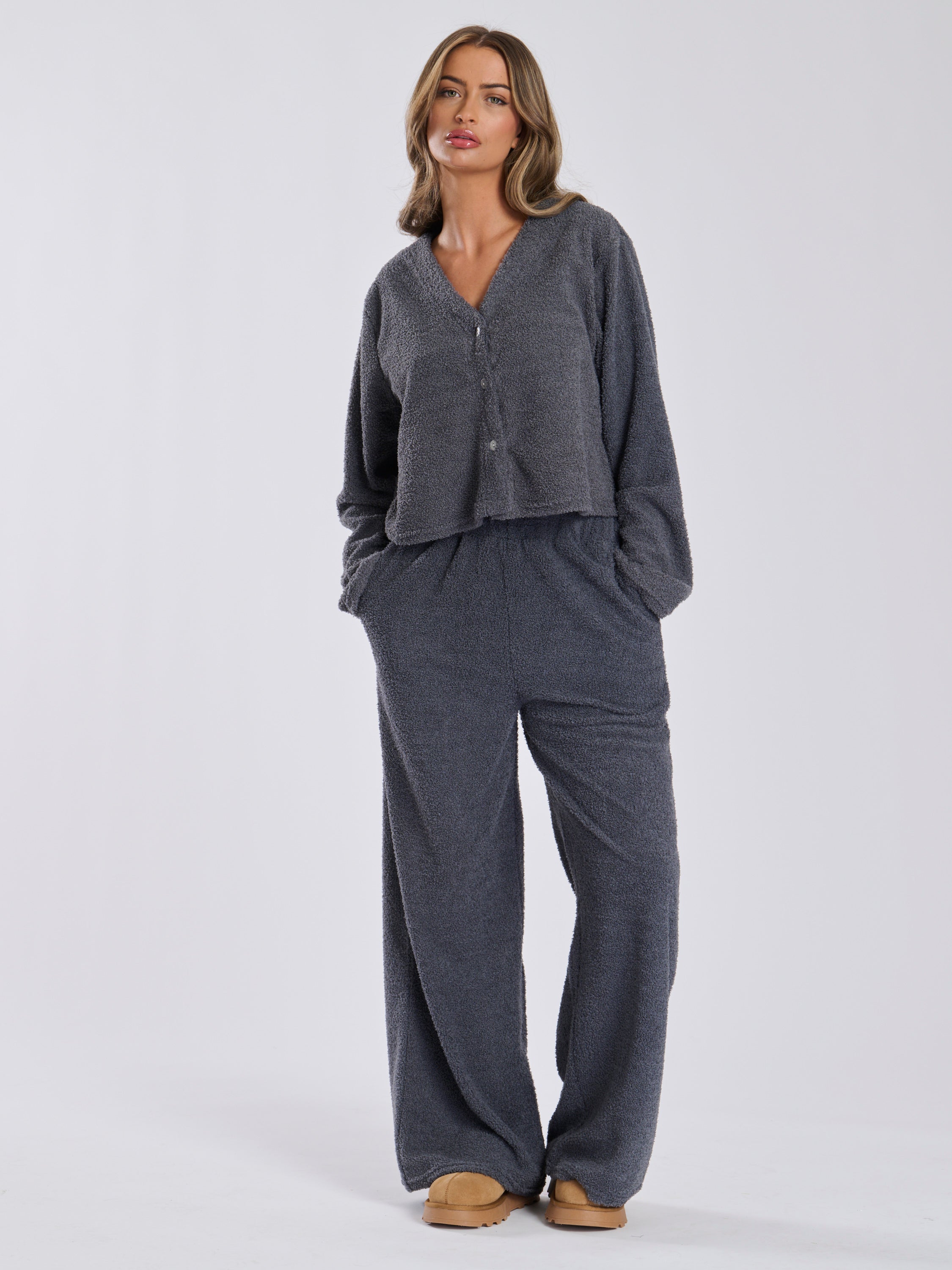 The Kickback Fuzzy Wide Leg Lounge Jogger In Charcoal