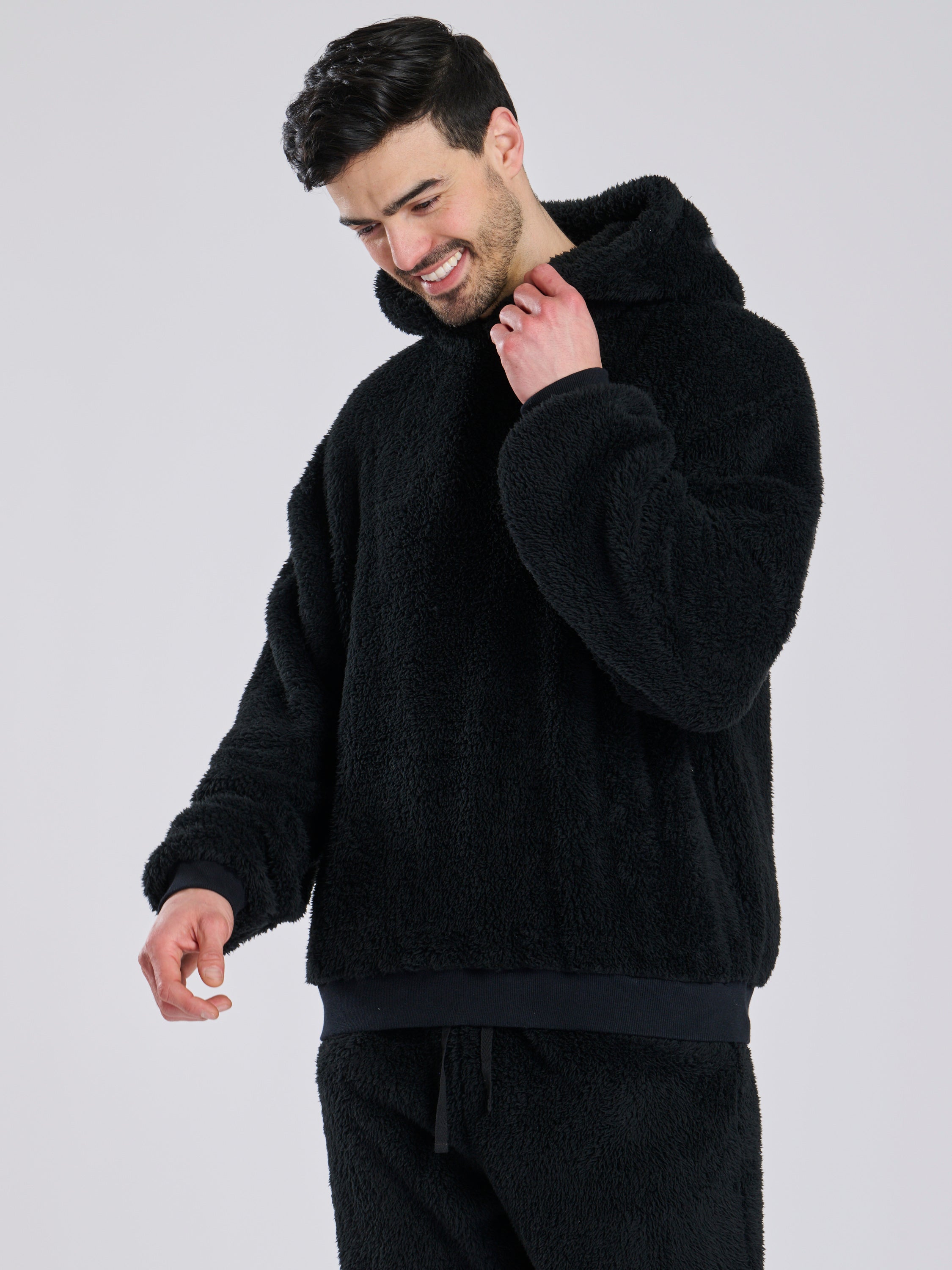 Black sherpa sweatshirt online